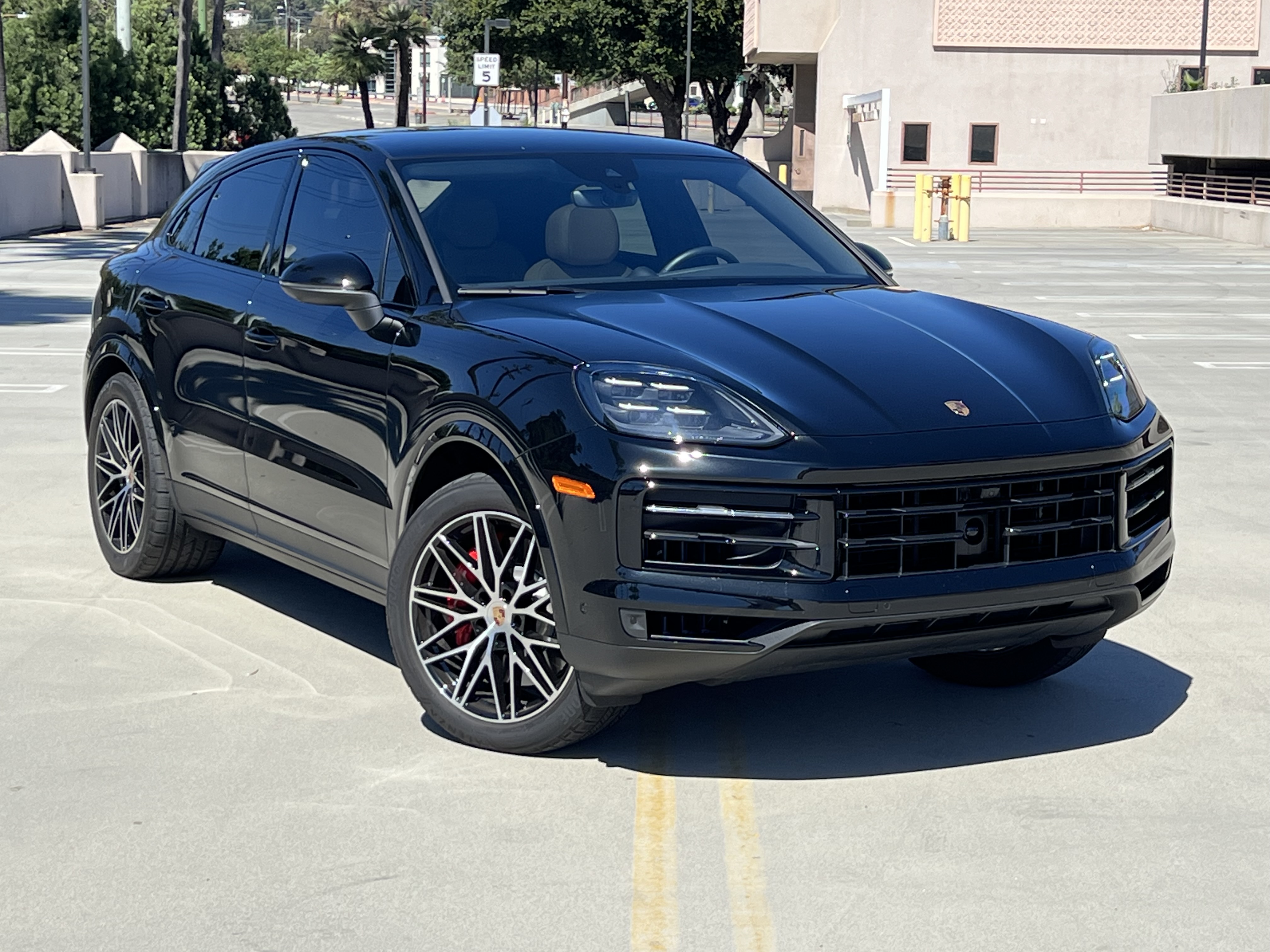 Used 2026 Porsche Cayenne S AWD/4WD image 16