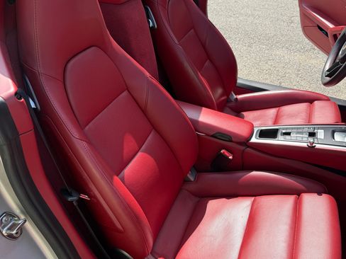 Used 2013 Porsche Boxster S RWD image 27