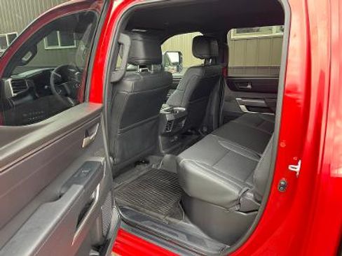 Used 2025 Toyota Tundra SR5 w/ SR5 Premium Package image 9