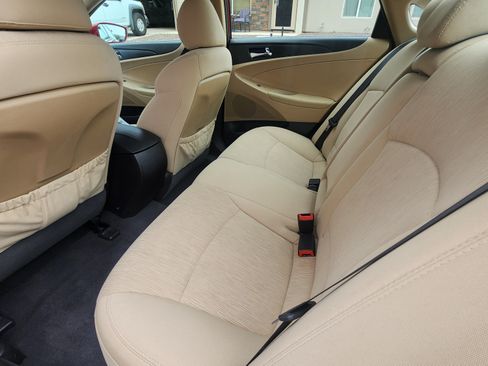 Used 2013 Hyundai Sonata GLS image 12