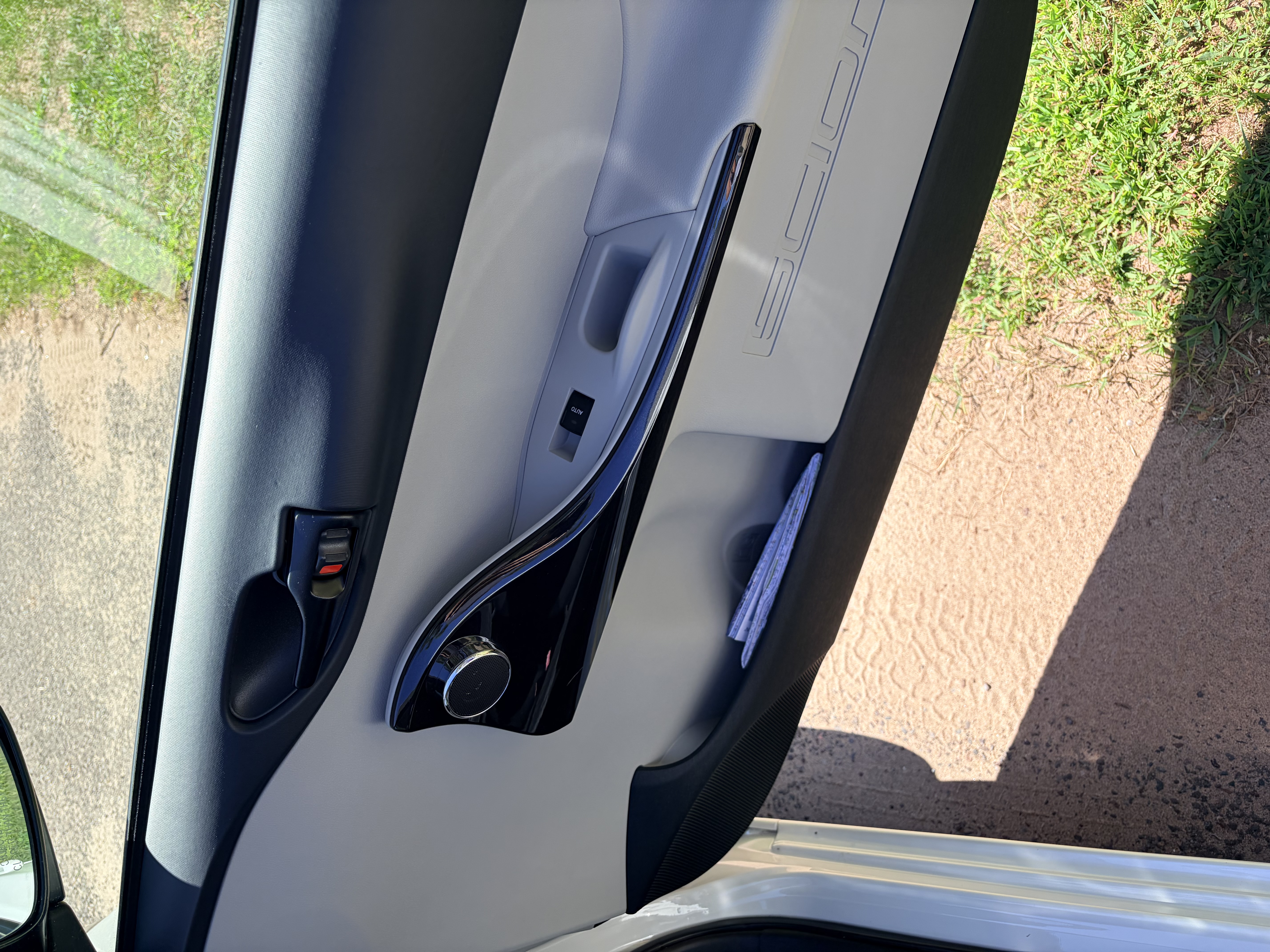 Used 2014 Scion iQ FWD image 14