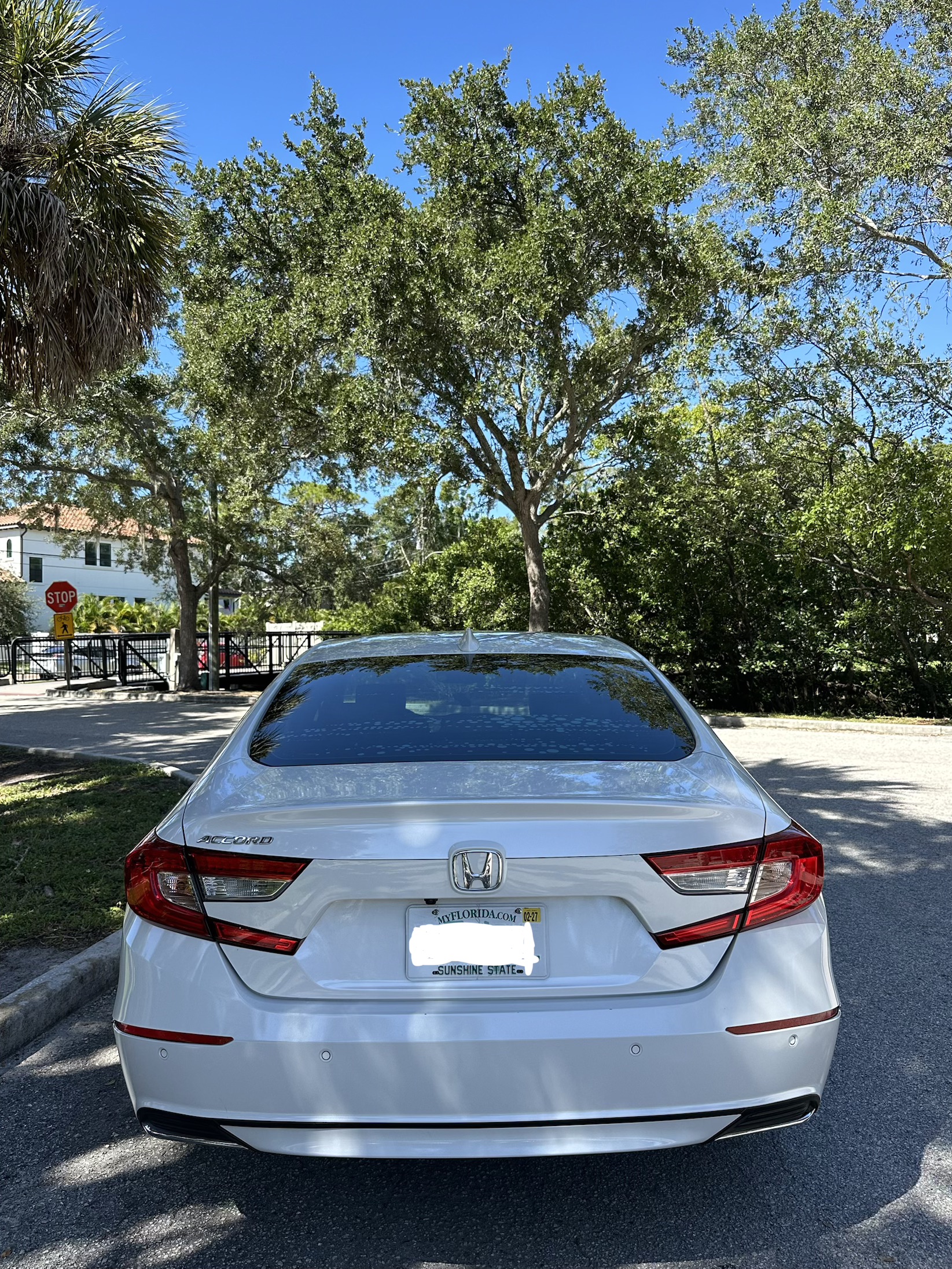 Used 2022 Honda Accord EX-L image 10