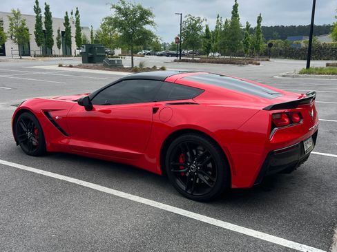 Used 2015 Chevrolet Corvette Stingray Coupe w/ Battery Protection Package RWD image 5