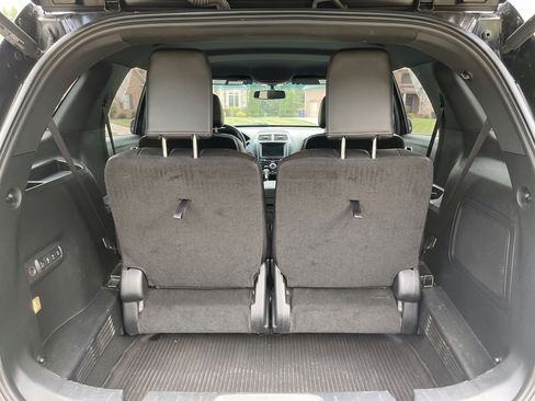 Used 2017 Ford Explorer Sport w/ Equipment Group 401A AWD/4WD image 9