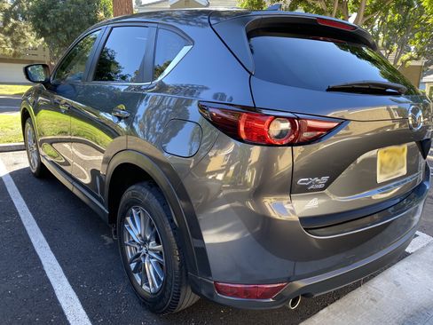 Used 2017 MAZDA CX-5 Touring w/ Preferred Equipment Package image 8