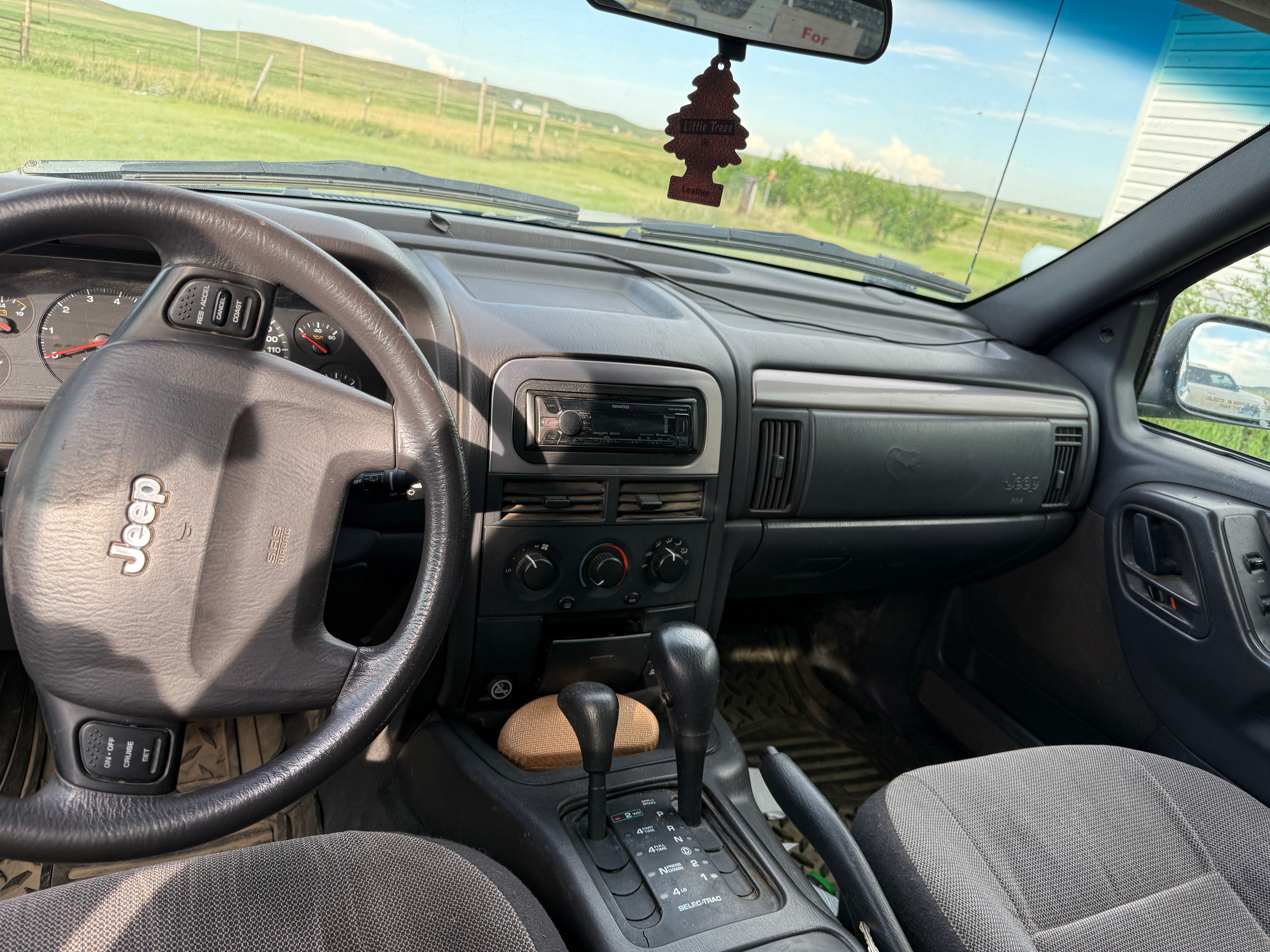 Used 2001 Jeep Grand Cherokee Laredo AWD/4WD image 11