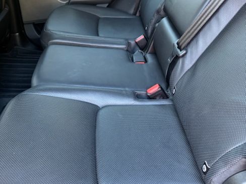 Used 2020 Land Rover Range Rover HSE image 10