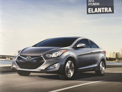 Used 2013 Hyundai Elantra GLS w/ Preferred Pkg FWD image 1