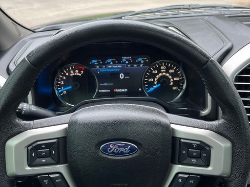 Used 2015 Ford F150 Lariat w/ Equipment Group 501A Mid image 6