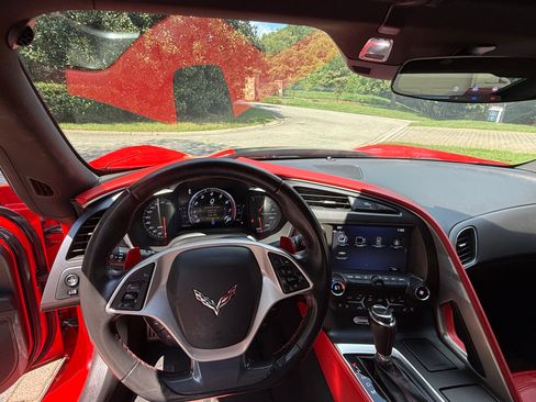 Used 2019 Chevrolet Corvette Grand Sport w/ Z07 Performance Package RWD image 16