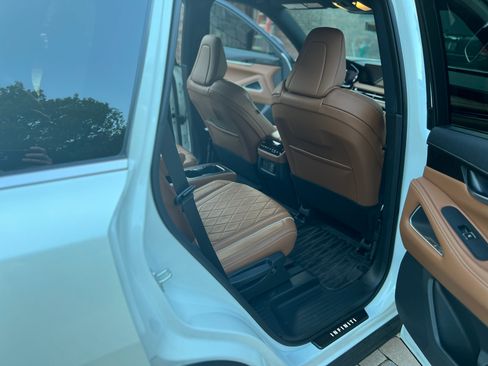 Used 2023 INFINITI QX60 Autograph image 16