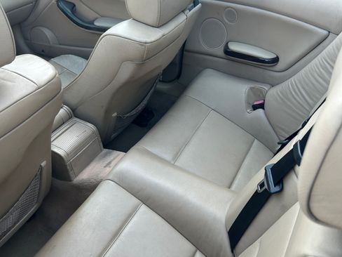 Used 2003 BMW 325Ci Convertible image 5