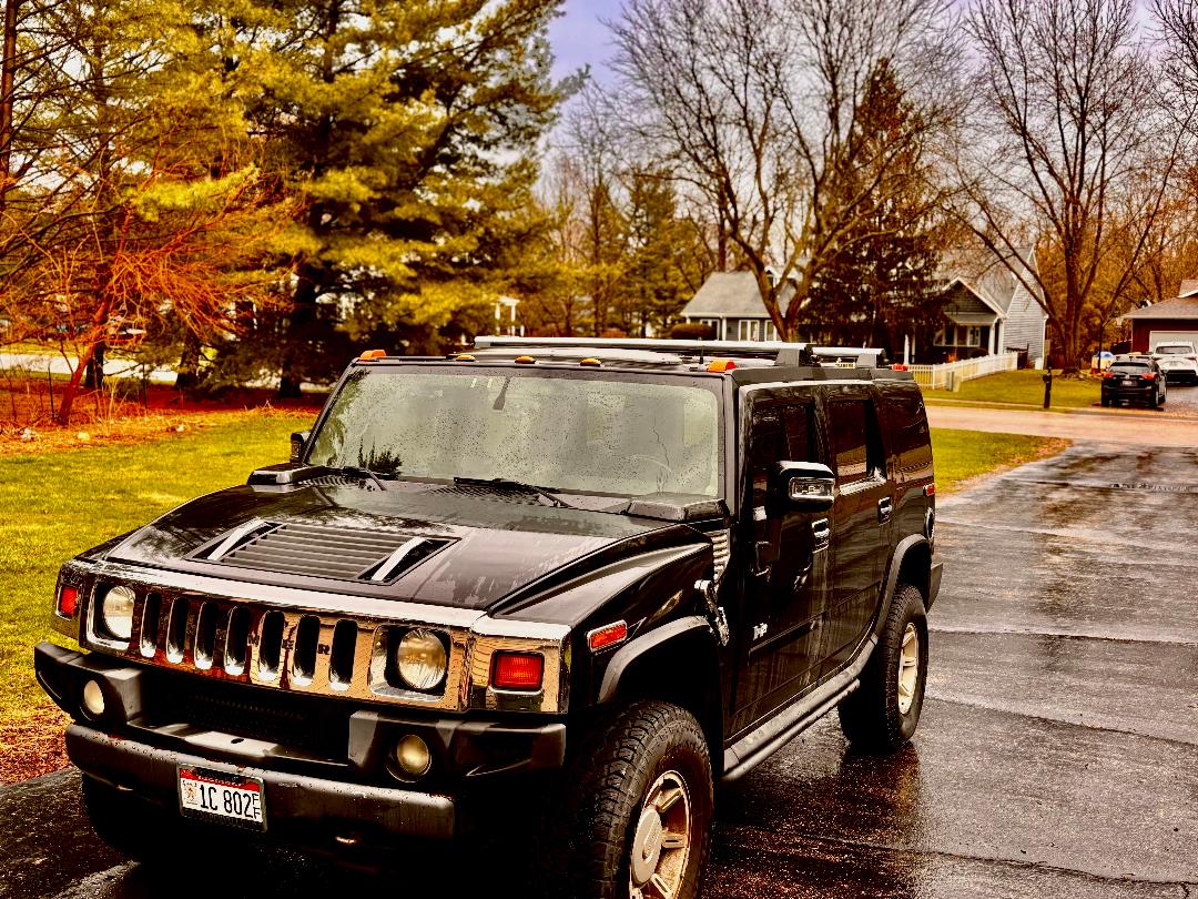 Used 2004 HUMMER H2 w/ Preferred Equipment Group AWD/4WD image 1