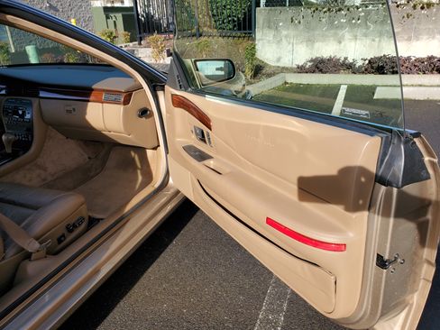 Used 1998 Cadillac Eldorado image 11