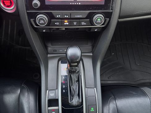 Used 2020 Honda Civic Sport Touring image 5