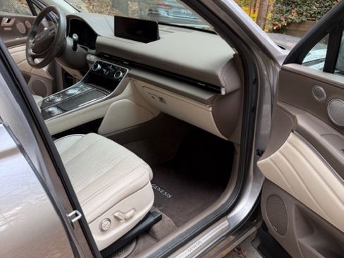 Used 2021 Genesis GV80 2.5T w/ Advanced Package 02 image 12