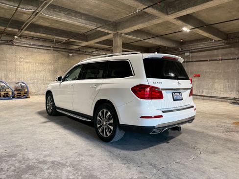Used 2016 Mercedes-Benz GL 450 4MATIC image 9