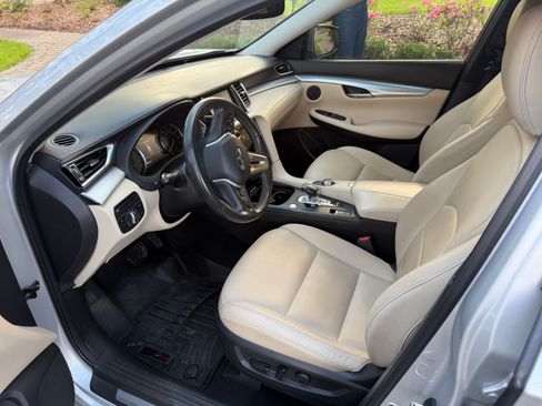 Used 2019 INFINITI QX50 Luxe image 13