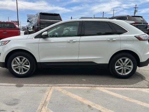 Used 2018 Ford Edge SEL w/ Equipment Group 201A AWD/4WD image 2
