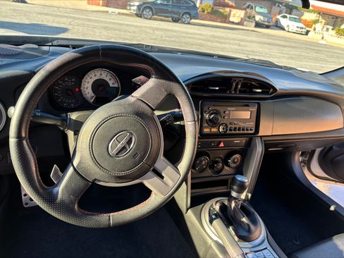 Used 2013 Scion FR-S image 14