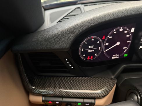 Used 2022 Porsche 911 Carrera image 12