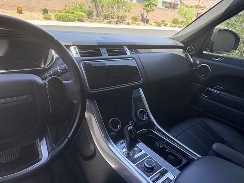 Used 2019 Land Rover Range Rover Sport HSE AWD/4WD image 10