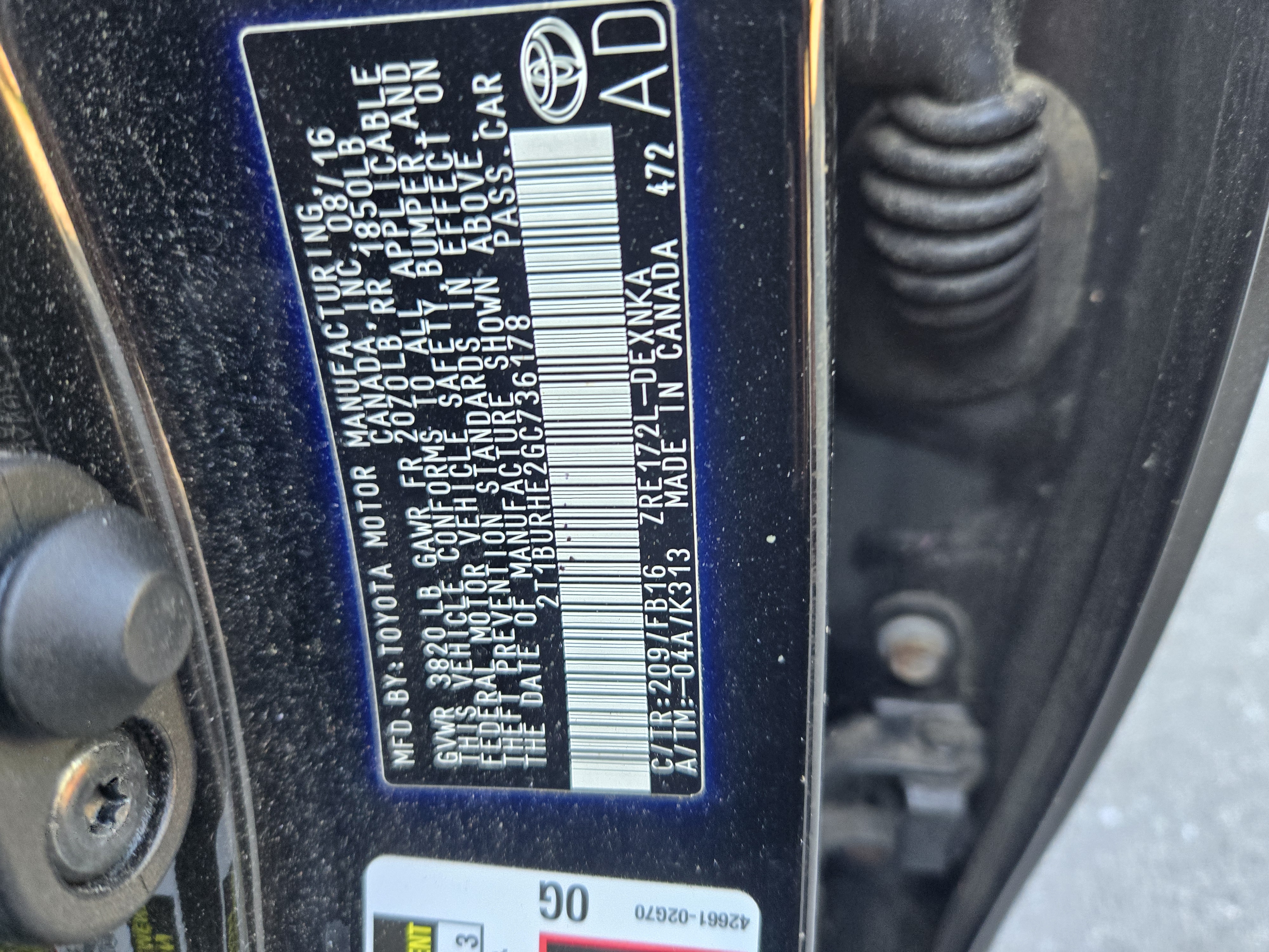 Used 2016 Toyota Corolla LE FWD image 8