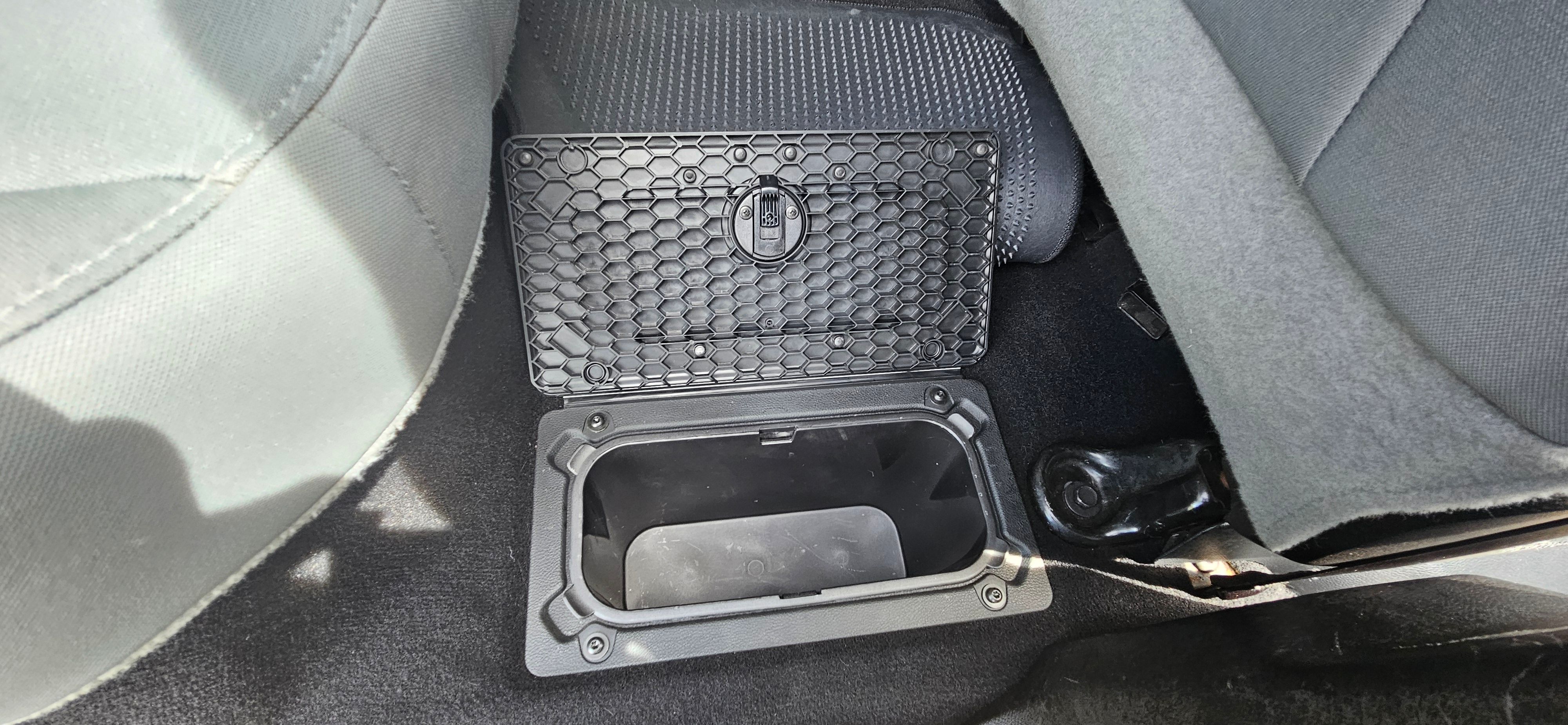 Used 2019 RAM 1500 Classic SLT RWD image 28