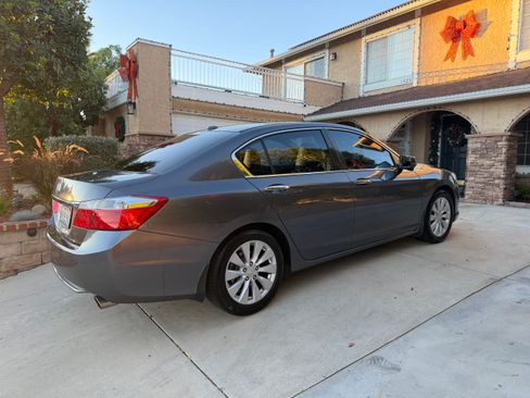 Used 2015 Honda Accord EX-L image 8