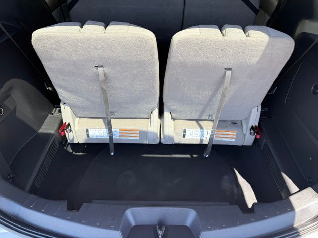 Used 2013 Ford Explorer FWD image 8