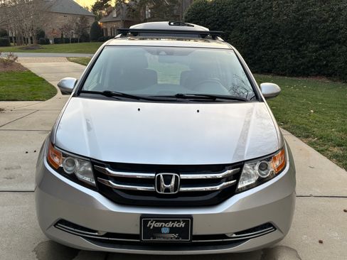 Used 2014 Honda Odyssey EX-L image 11