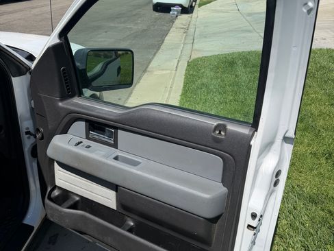 Used 2013 Ford F150 XL w/ Mid Equipment Group RWD image 24