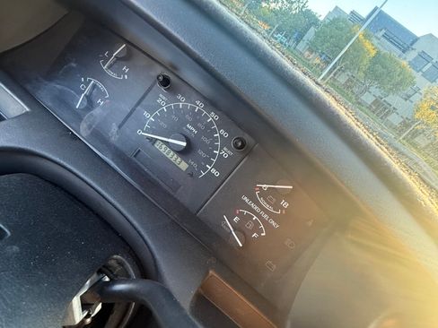 Used 1995 Ford F150 2WD SuperCab image 12