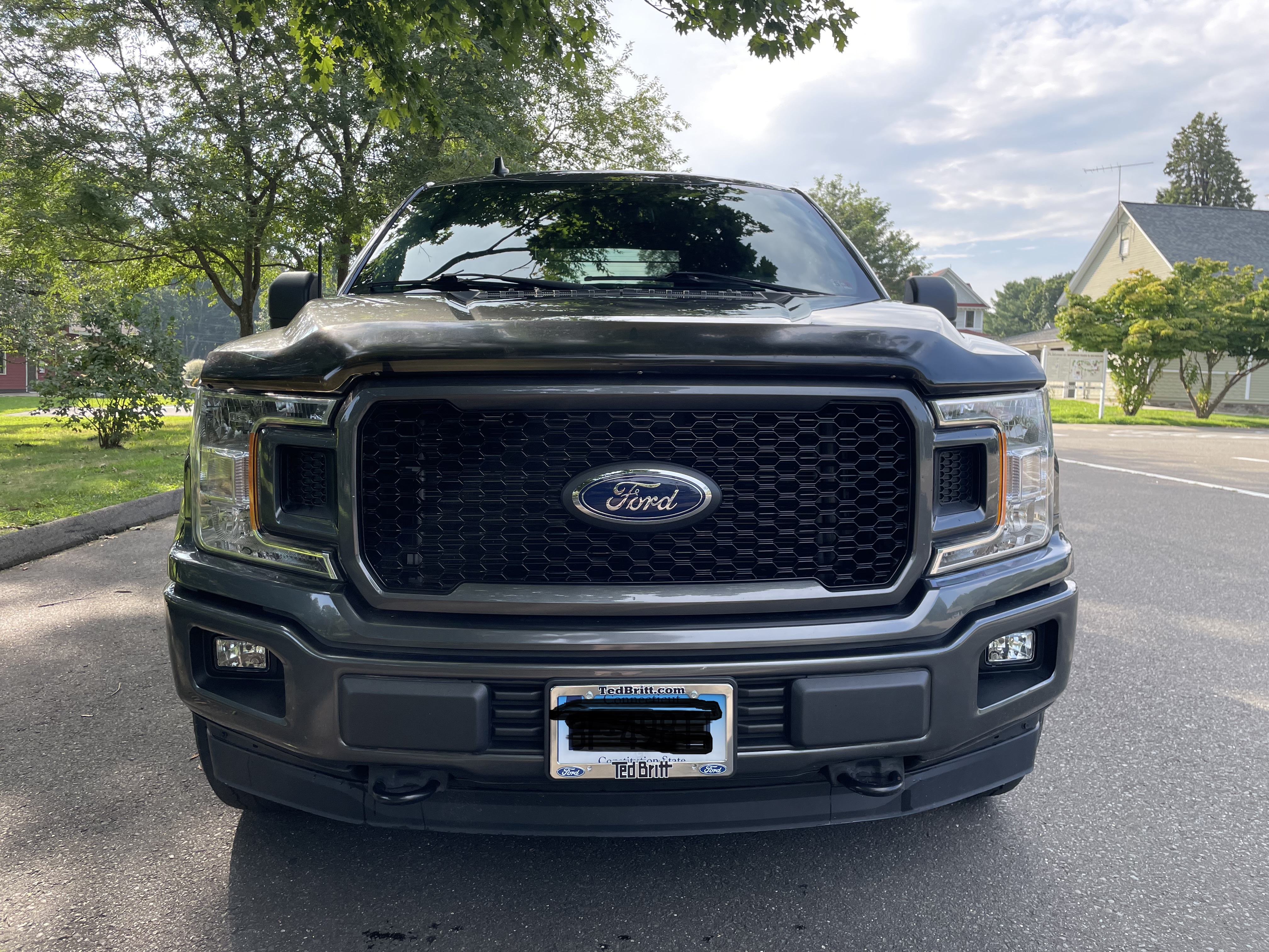 Used 2020 Ford F150 XL w/ Equipment Group 101A Mid AWD/4WD image 2