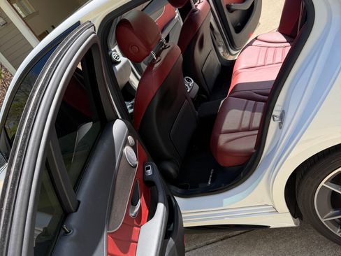 Used 2020 Mercedes-Benz C 43 AMG 4MATIC Sedan image 32
