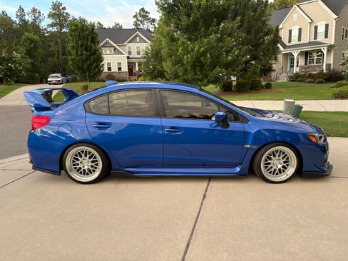 Used 2016 Subaru WRX AWD/4WD image 5
