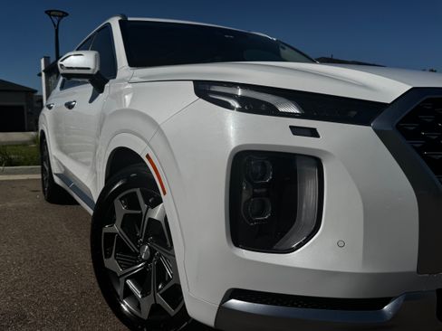 Used 2022 Hyundai Palisade Calligraphy FWD image 6