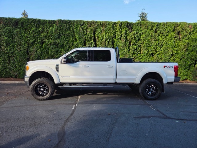 Used 2017 Ford F350 Lariat w/ Camper Package AWD/4WD image 1