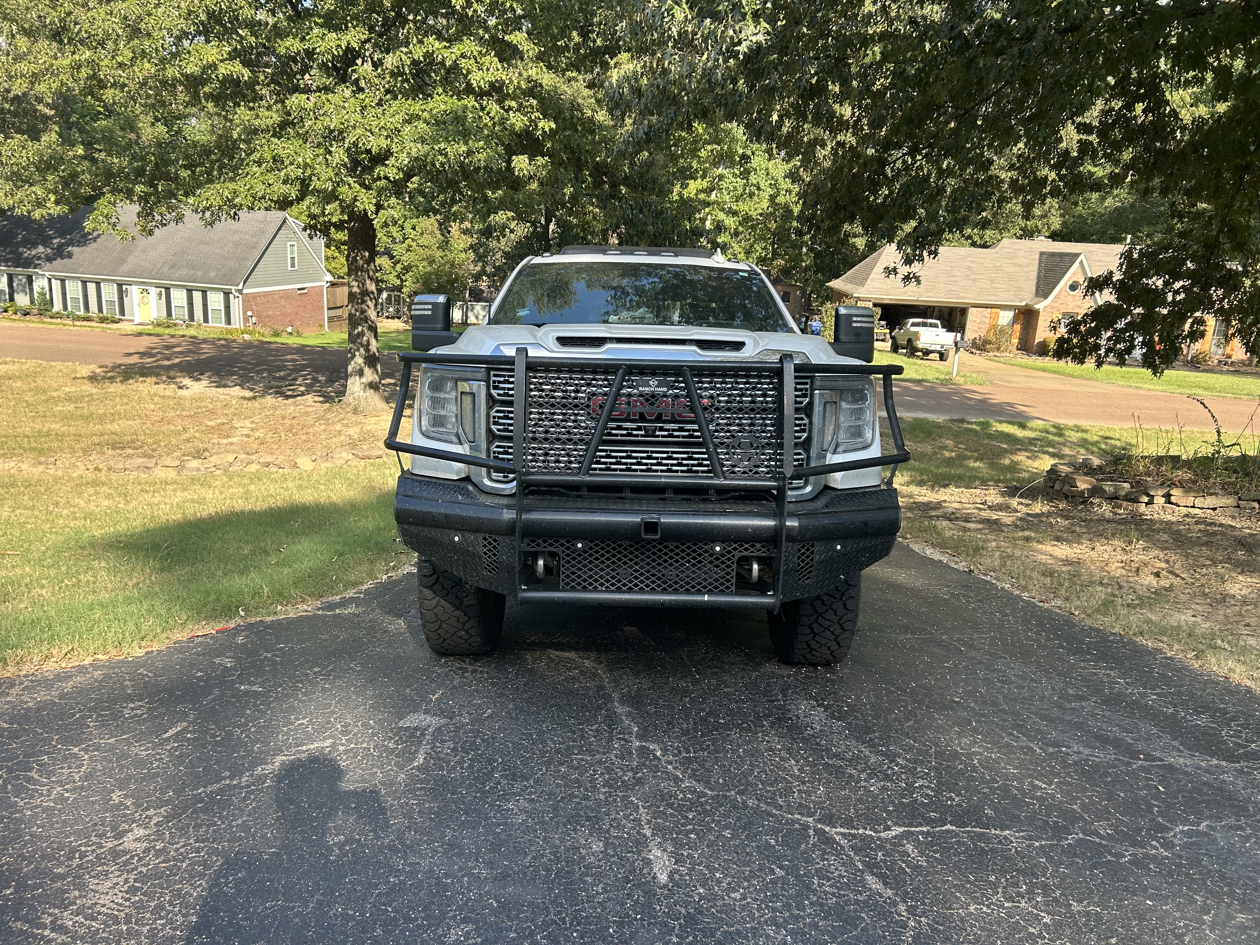 Used 2022 GMC Sierra 2500 Denali w/ Denali Ultimate Package AWD/4WD image 2