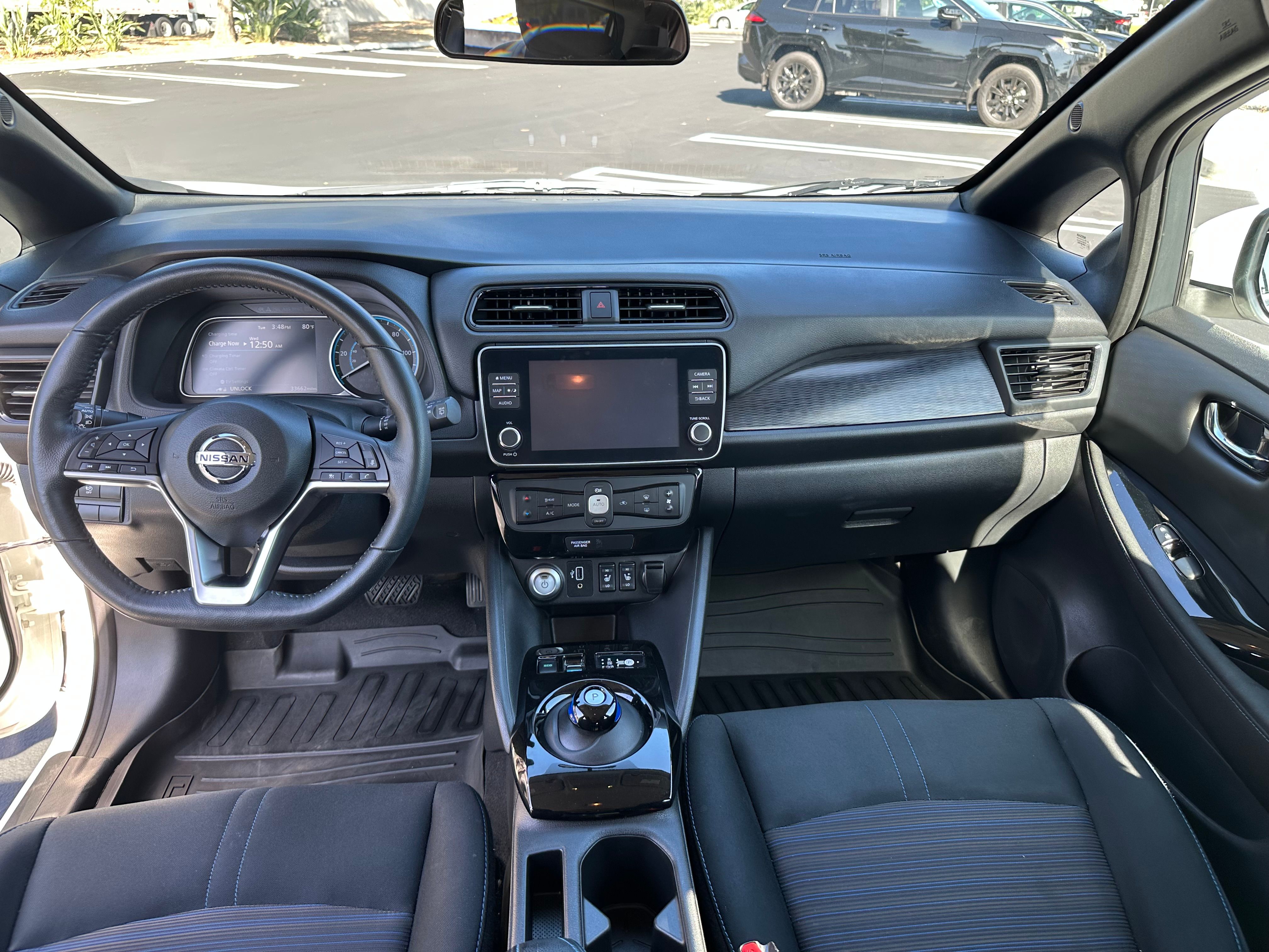 Used 2019 Nissan Leaf SV Plus w/ SV All Weather Package FWD image 12