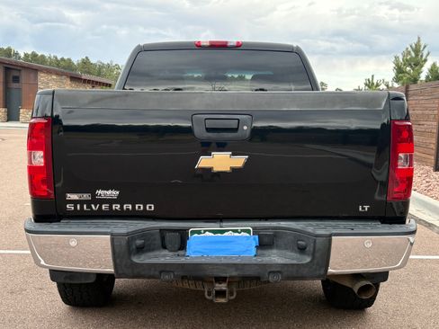 Used 2011 Chevrolet Silverado 1500 LT w/ Interior Plus Package image 11
