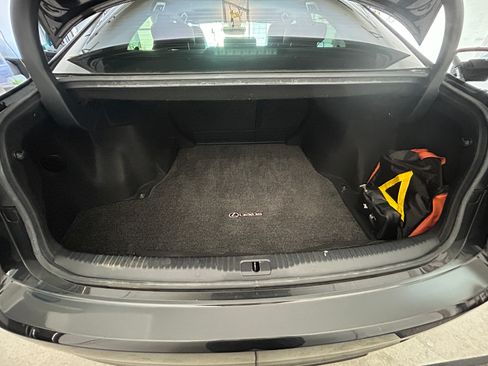 Used 2020 Lexus IS 350 F Sport w/ F Sport Package image 15