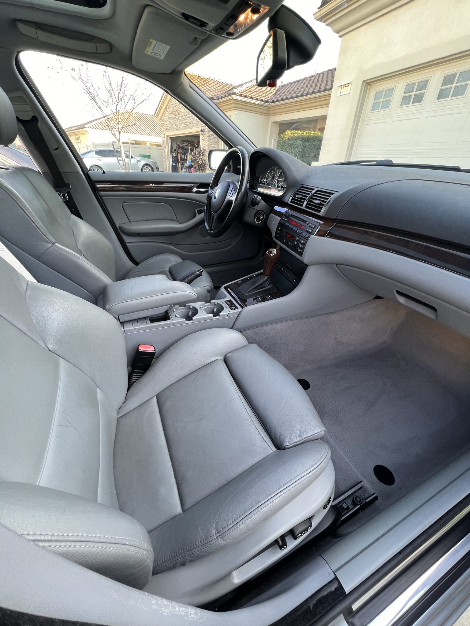 Used 2003 BMW 330xi Sedan AWD/4WD image 24