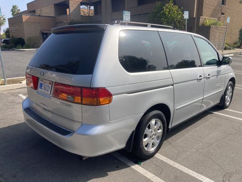 Used 2004 Honda Odyssey EX-L image 8