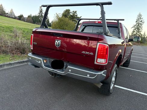 Used 2017 RAM 2500 Laramie image 2