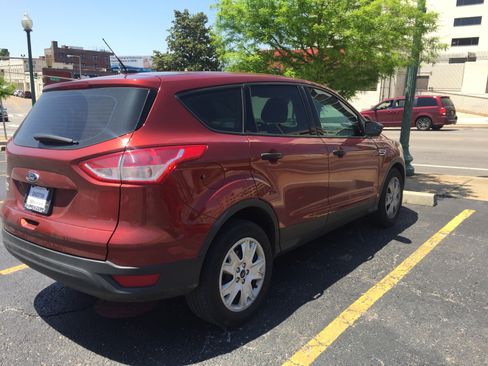 Used 2015 Ford Escape S FWD image 6