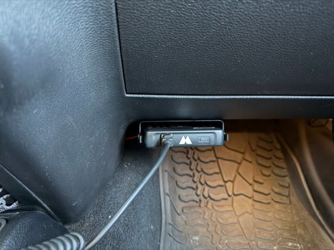Used 2014 Jeep Wrangler Unlimited Sahara w/ Max Tow Package AWD/4WD image 20