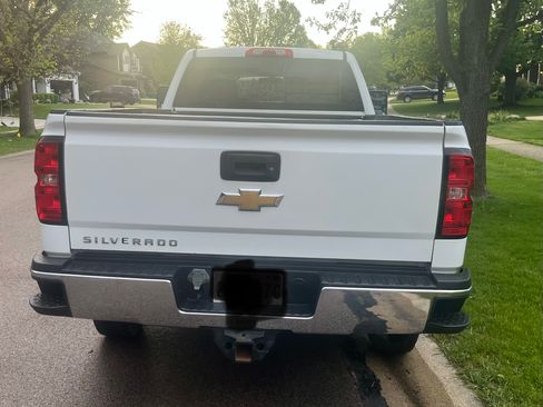 Used 2019 Chevrolet Silverado 2500 W/T w/ WT Convenience Package RWD image 4