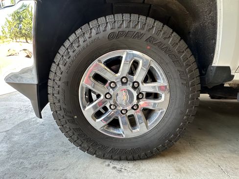 Used 2019 Chevrolet Silverado 3500 LTZ w/ Duramax Plus Package AWD/4WD image 12