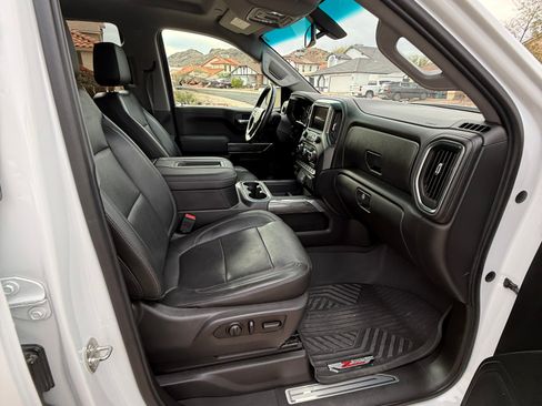 Used 2019 Chevrolet Silverado 1500 LTZ w/ LTZ Plus Package image 17